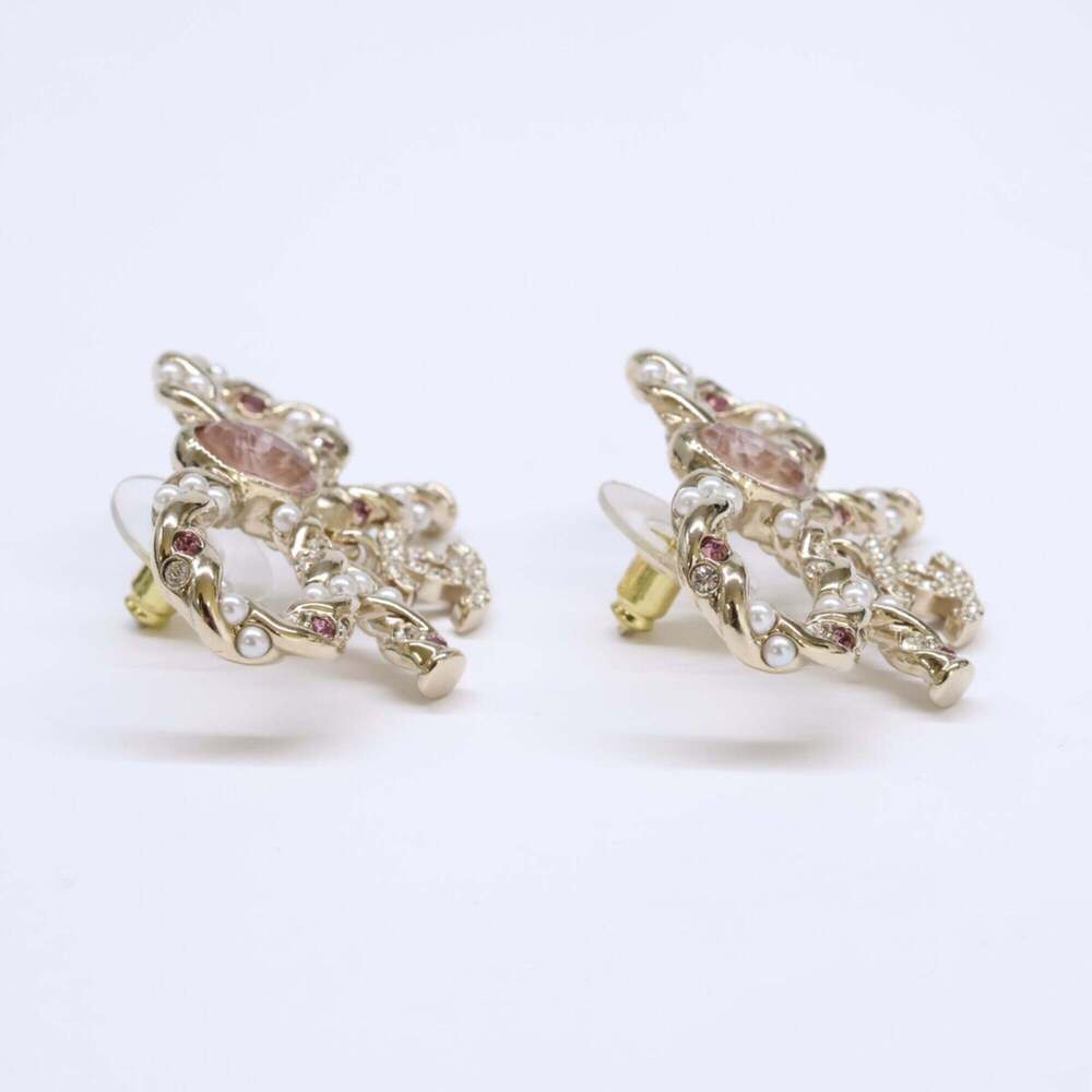CHANEL Gold Logo Earrings - Picture 5 of 7